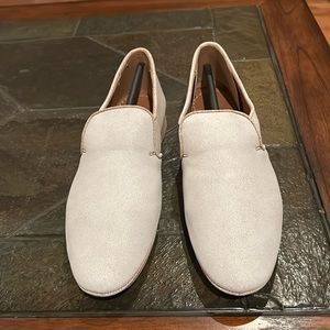 Frye Ashley Slip on size 9M new in box white